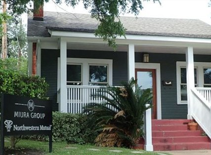 1402 W 6th 